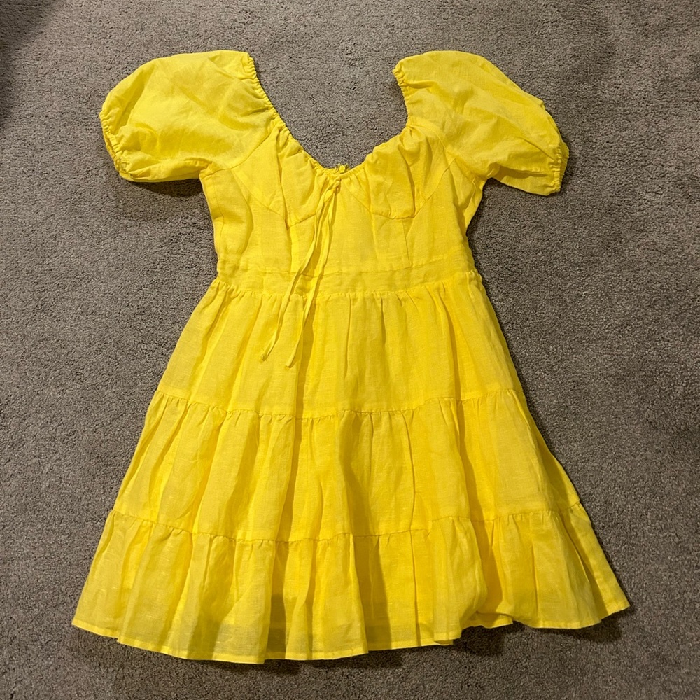 Yellow Hurley dress size M